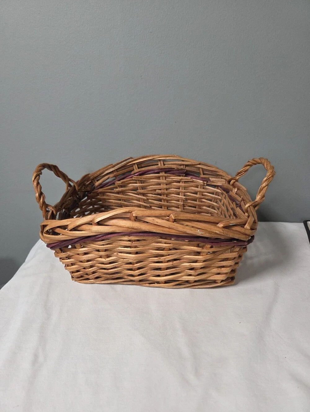 Vintage woven wicker/ ratten basket. Vintage bread basket  Wicker Fruit basket